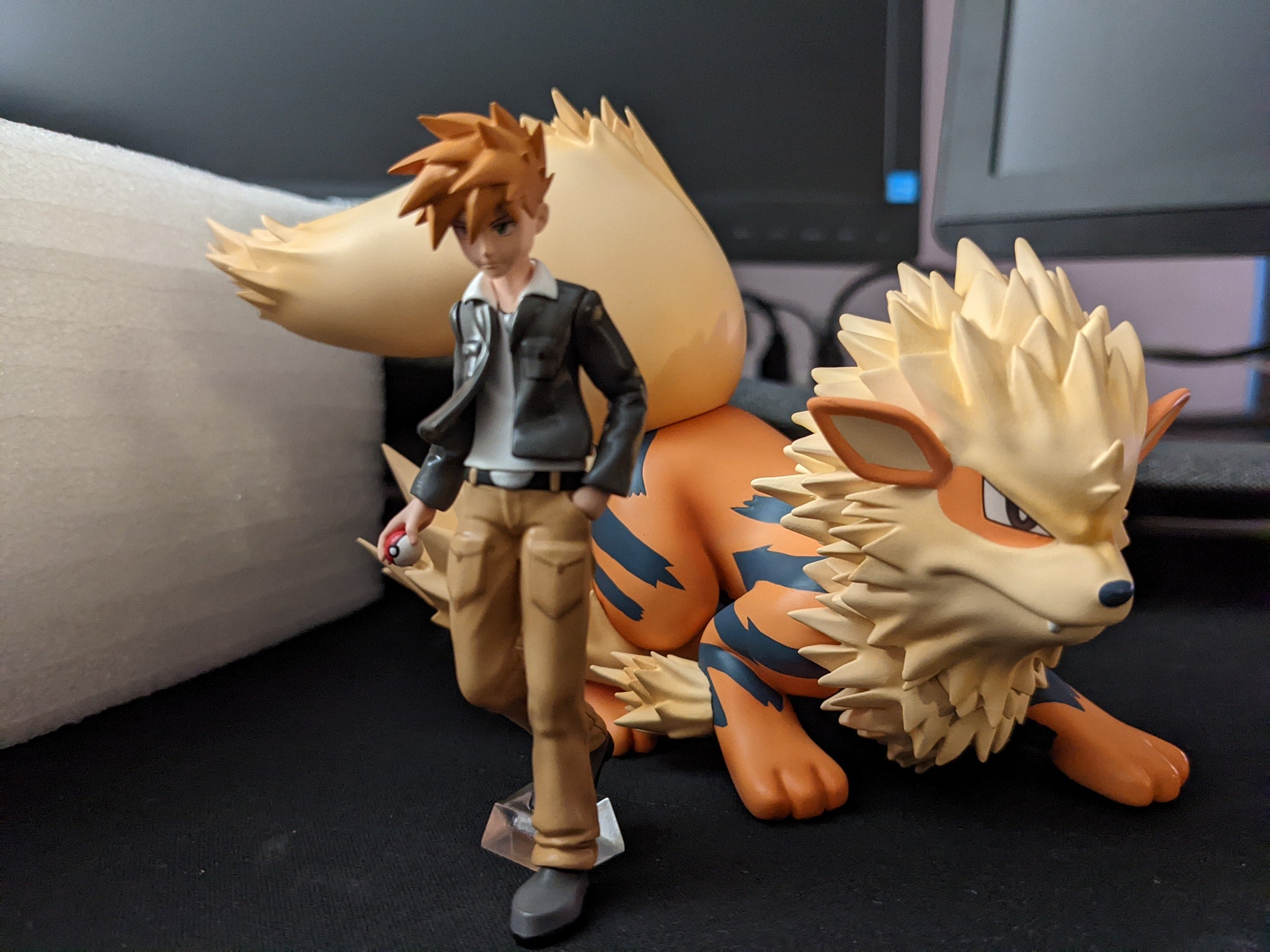 Arcanine action deals figure