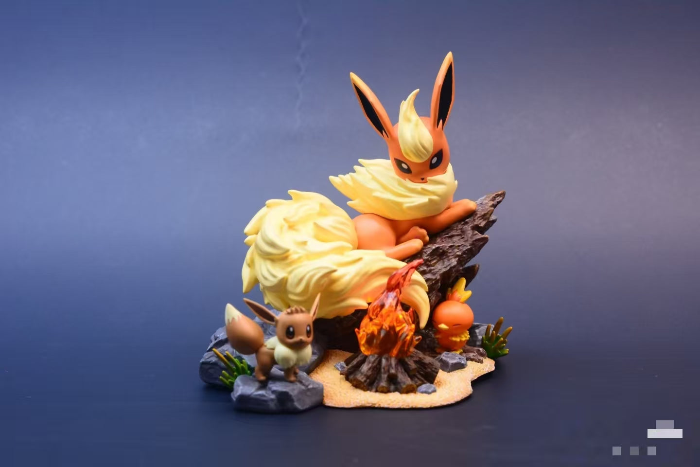 〖In Stock〗Pokemon Scale World Eevee Flareon Torchic #133 #136 #255   1:15 1:20 - SK Studio