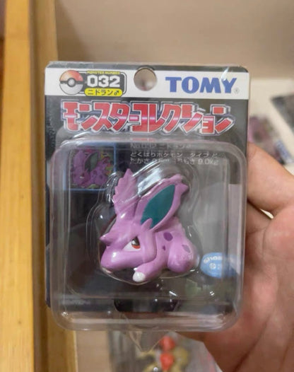 〖Sold Out〗 Rare Pokemon TOMY Black Box Series Figures Monster Collection Nidoran♂ Nidorino Nidoking #032 #033 #034