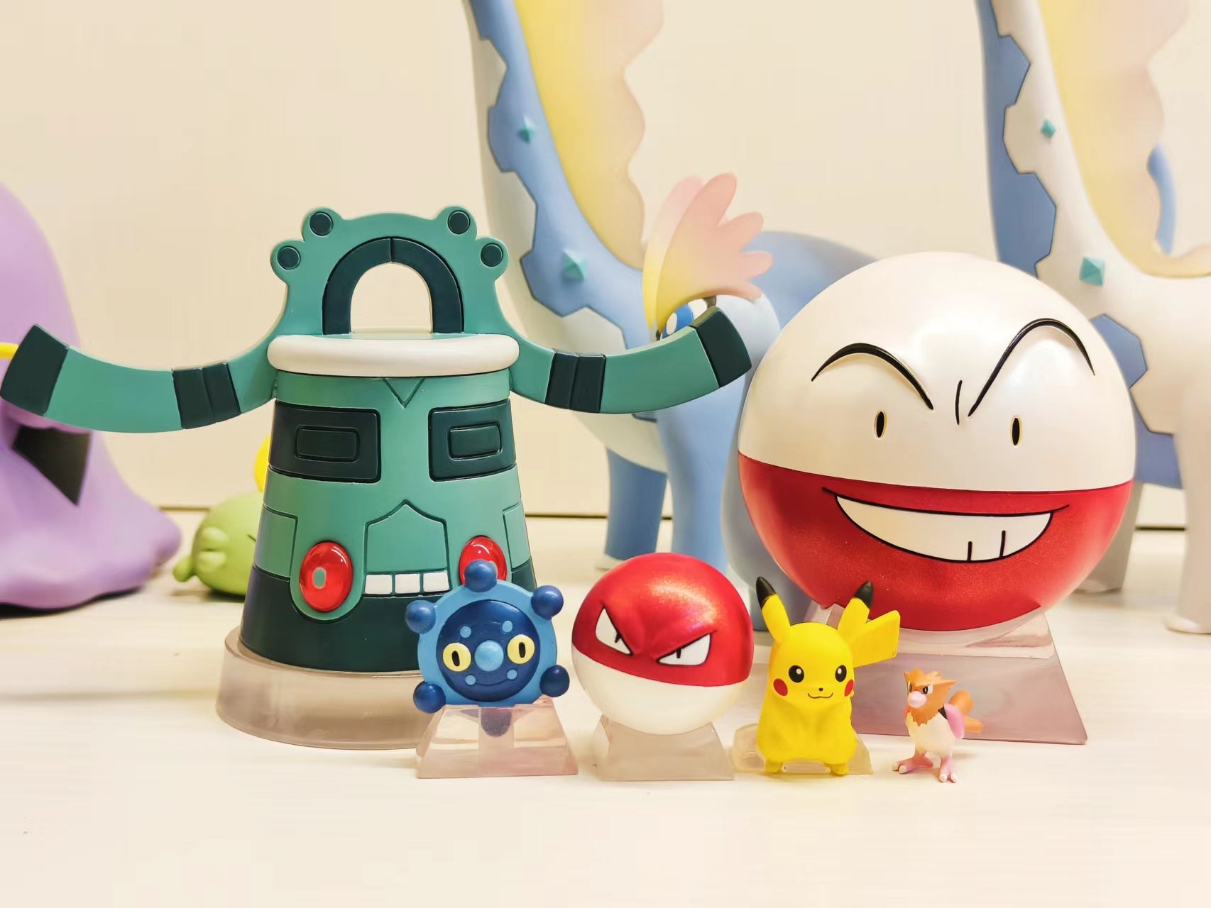 [IN STOCK] 1/20 Scale World Figure [RAISING HOME] - Hisui Voltorb &  Electrode