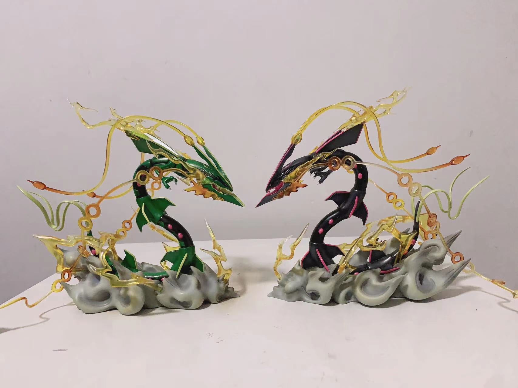 IN STOCK] 1/10 Scale World Figure [KING] - Mega Rayquaza – POKÉ