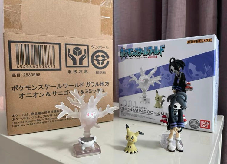 〖Pre-order〗Pokemon Scale World Galar Region Allister & Cursola & Mimikyu Figure 1:20 - Bandai