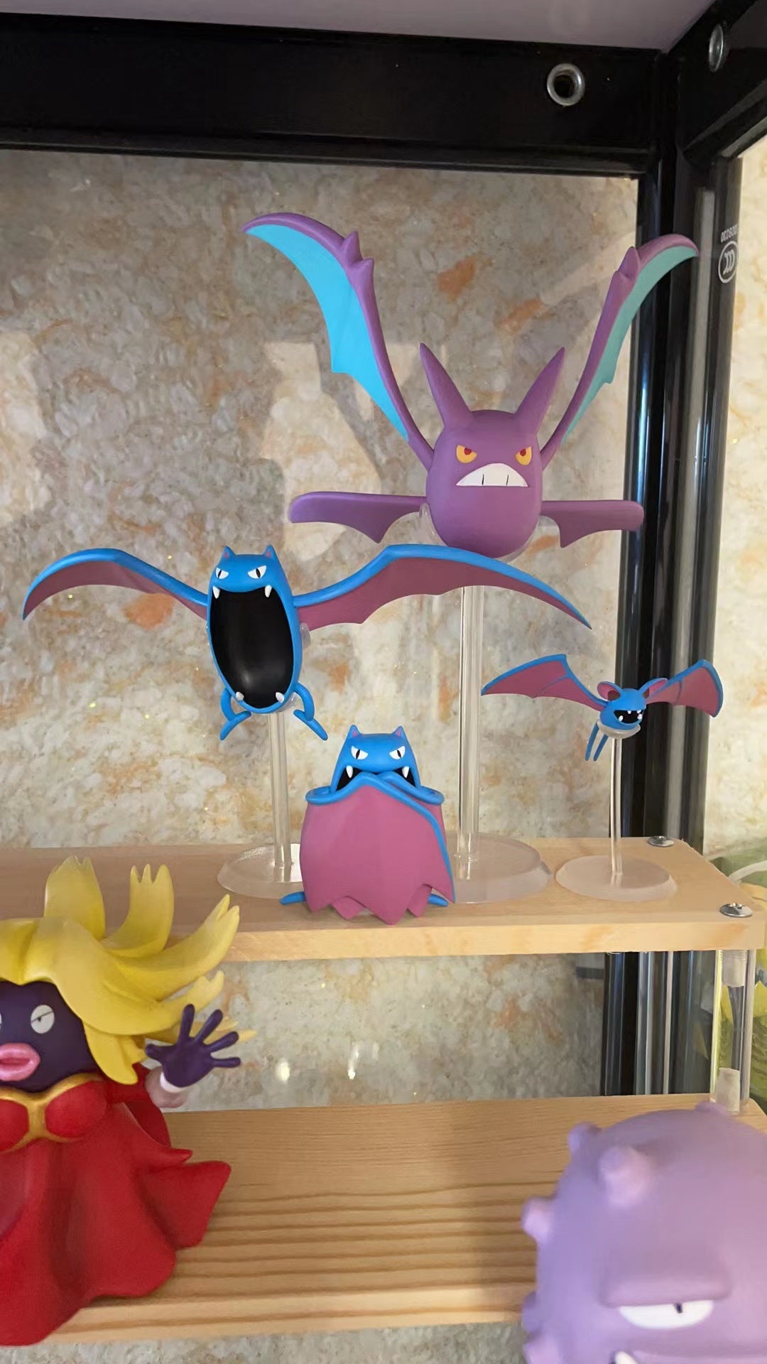 Sold Out〗Pokemon Scale World Zubat Golbat Crobat #041 #042