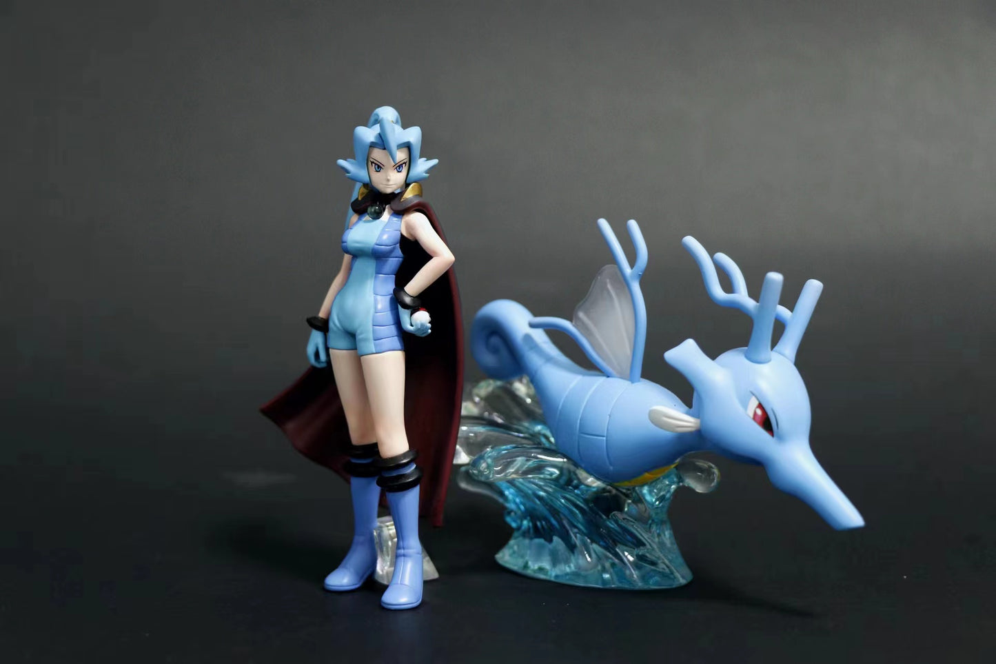 〖In Stock〗Pokemon Scale World Master of Gymnasium Series Clair& Kingdra 1:20 - ACE Studio